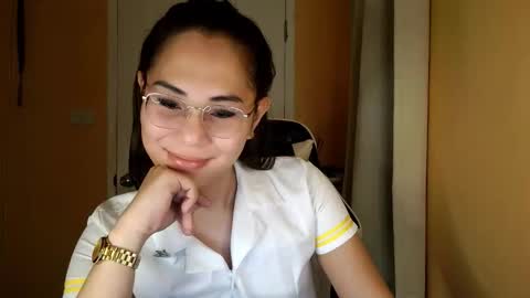 chelly4u69 online show from April 2026 10:31:02 PM