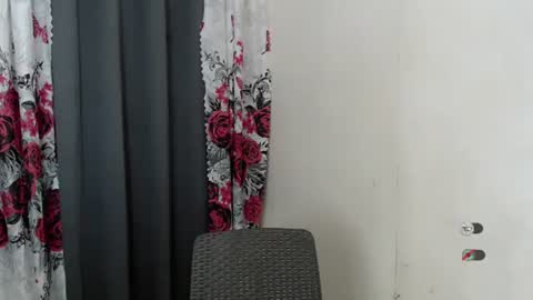 Snapshot of chelse_coco chatting on September 2025 10:42:02 PM CHELSEA online show from September 2025 10:42:02 PM