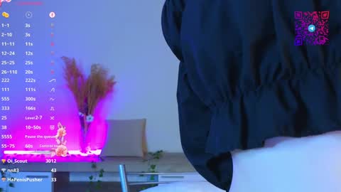 Mona online show from December 2024 10:09:02 PM