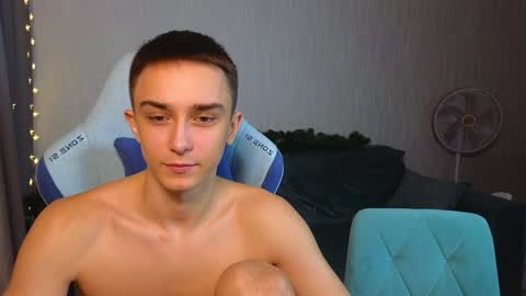 Snapshot of chem1ko chatting on January 2025 09:44:02 AM LUCASRYANPVT IS OPEN online show from January 2025 09:44:02 AM