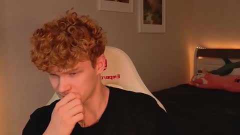 LUCASRYANPVT IS OPEN online show from November 2025 03:39:02 AM