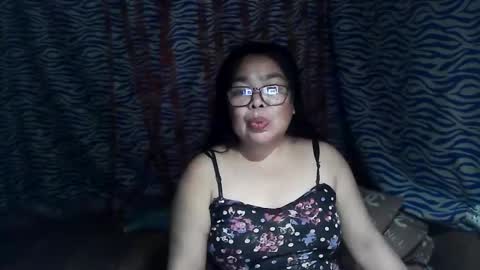 chenita_kits online show from February 2026 07:15:01 PM