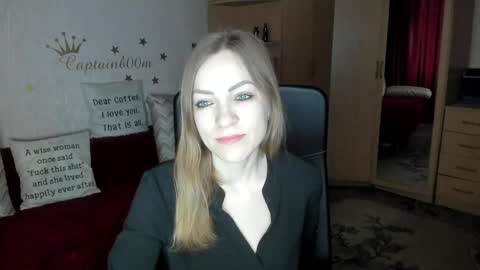Silvia online show from February 2025 07:40:02 AM