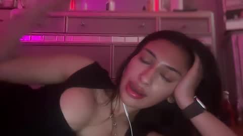 cherliecarmen online show from December 2024 09:22:01 PM
