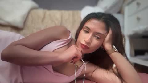 Snapshot of cherliecarmen chatting on November 2025 02:50:02 PM cherliecarmen online show from November 2025 02:50:02 PM