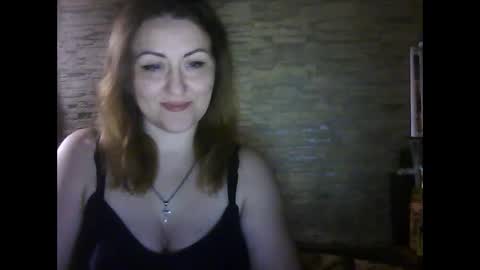 cherry04383 online show from March 2026 02:46:01 AM