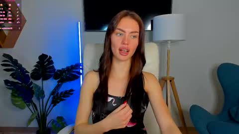 Snapshot of cherry__kiss chatting on October 2025 07:34:01 PM Cherry Kiss online show from October 2025 07:34:01 PM