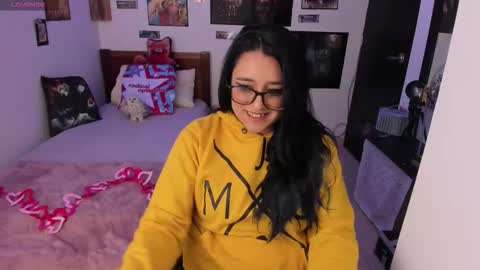 cherry_blushh online show from February 2026 09:42:01 PM