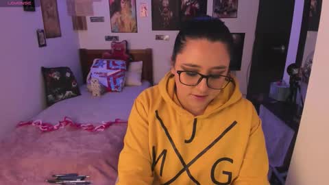 cherry_blushh online show from February 2026 05:17:01 PM