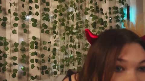 Di online show from November 2025 01:24:03 PM