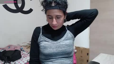 Nezumy Rey  online show from October 2025 02:59:01 AM