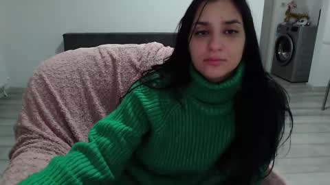 Snapshot of cherry_pie95 chatting on February 2025 03:29:02 AM Sherry online show from February 2025 03:29:02 AM