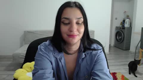Snapshot of cherry_pie95 chatting on September 2025 02:11:02 AM Sherry online show from September 2025 02:11:02 AM