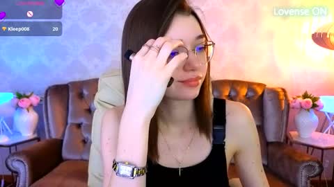 Snapshot of cherry_wipe chatting on March 2026 02:10:02 PM Cherry Wipe online show from March 2026 02:10:02 PM