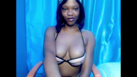Sophie online show from June 2026 04:04:02 AM