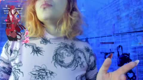 Snapshot of cherry_xoxx chatting on September 2025 11:22:02 AM online show from September 2025 11:22:02 AM