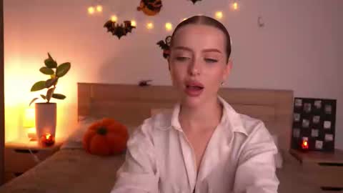 Snapshot of cherryblossom224 chatting on October 2025 09:17:02 PM Alisha online show from October 2025 09:17:02 PM