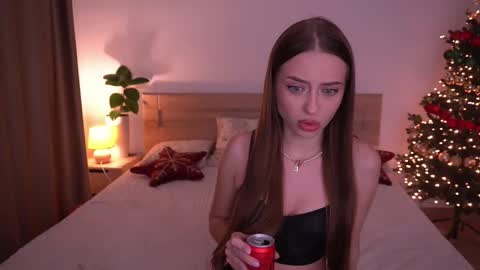 Snapshot of cherryblossom224 chatting on December 2025 11:00:01 PM Alisha online show from December 2025 11:00:01 PM