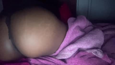 cherryb online show from June 2026 12:32:02 AM