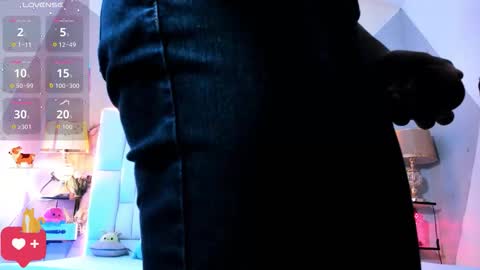 Snapshot of cherryboom23 chatting on December 2025 07:10:01 PM Samy Perez online show from December 2025 07:10:01 PM