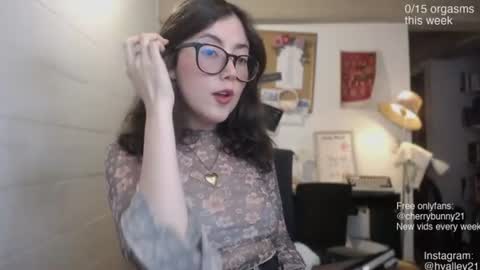 Sarah Prez online show from July 2026 02:59:02 AM