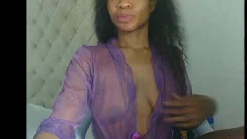 cherry online show from November 2025 12:42:01 AM