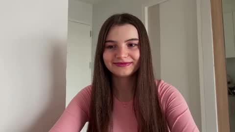 Lina online show from December 2024 09:02:01 AM