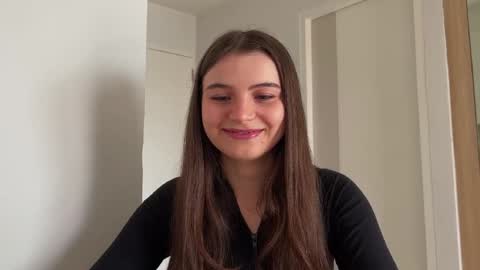 Lina online show from December 2024 06:02:02 AM