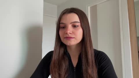 Lina online show from December 2024 04:18:02 AM