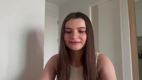 Lina online show from December 2024 07:33:02 AM