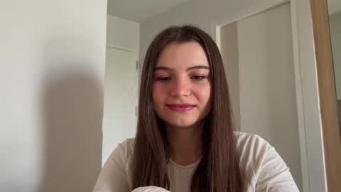 Lina online show from December 2024 05:17:01 AM