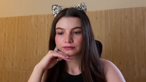 Lina online show from January 2025 04:06:01 AM