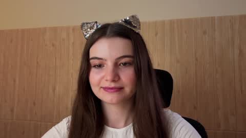 Lina online show from January 2025 04:36:01 AM