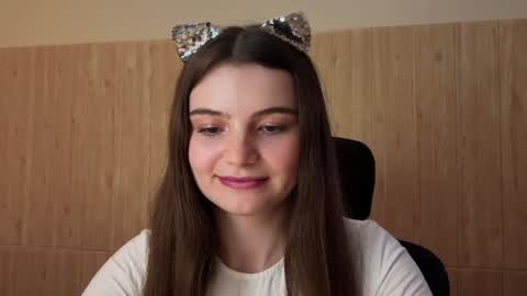 Lina online show from January 2025 07:39:02 AM