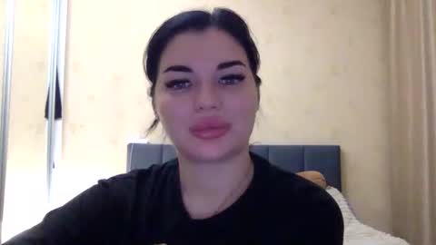 cherryevve online show from September 2025 08:14:01 PM