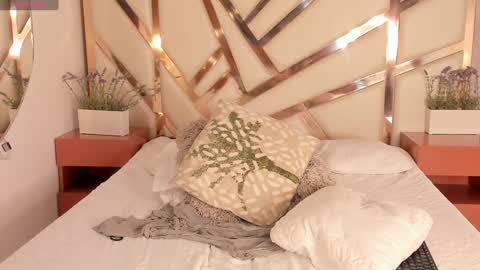 Snapshot of cherryfoxdaddy chatting on December 2024 08:58:01 PM Cherry online show from December 2024 08:58:01 PM