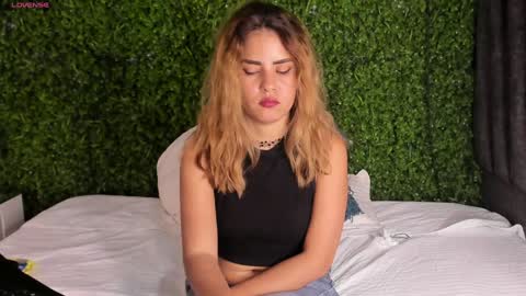 Snapshot of cherryfoxdaddy chatting on January 2025 07:04:01 PM Cherry online show from January 2025 07:04:01 PM