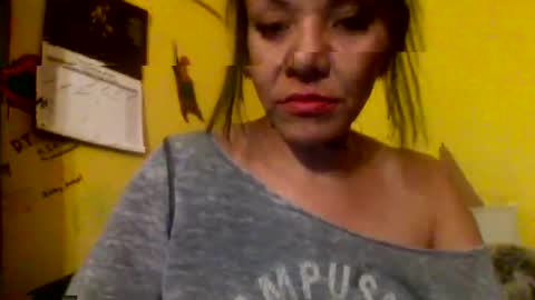 cherryhillss online show from November 2025 04:34:01 AM