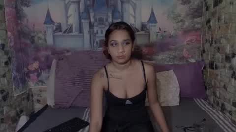Snapshot of cherryindian694u chatting on June 2026 07:30:02 PM leah is the name online show from June 2026 07:30:02 PM