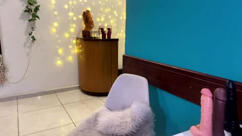 Snapshot of cherryjinx chatting on April 2026 07:58:02 PM cherryjinx online show from April 2026 07:58:02 PM