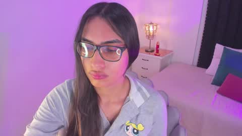 Cherry online show from October 2025 12:50:01 PM