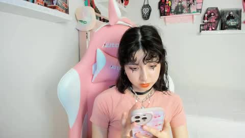 cherrycute666 online show from March 2025 05:14:02 AM