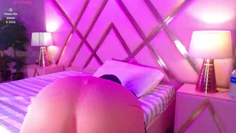 cherryposse  online show from October 2025 03:34:01 AM