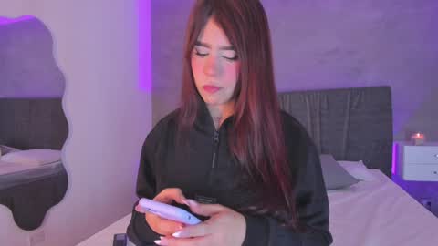 Snapshot of cherrysnow_ chatting on February 2025 03:54:02 AM Cherry online show from February 2025 03:54:02 AM
