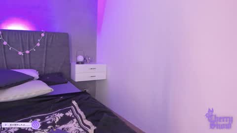 Cherry online show from October 2025 04:18:02 AM