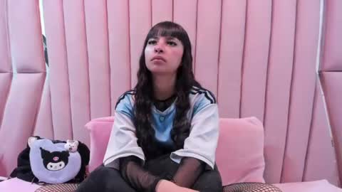 cherrysweetl_ online show from June 2026 01:45:02 PM