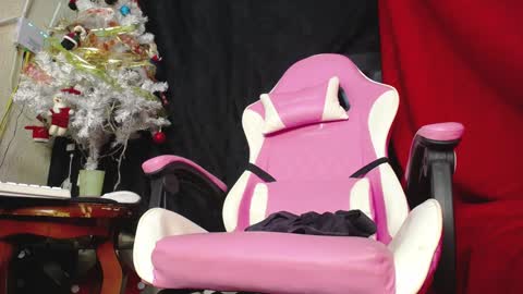 Snapshot of cherryts_hot chatting on January 2025 07:04:01 PM cherry hot online show from January 2025 07:04:01 PM