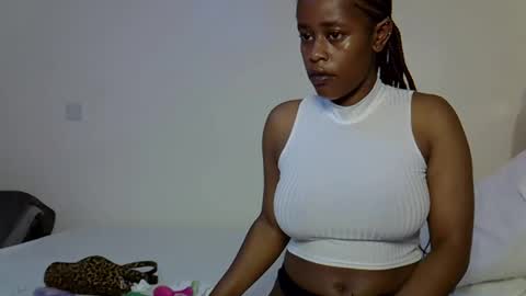 Snapshot of cherrywaro chatting on October 2025 07:01:02 AM cherry online show from October 2025 07:01:02 AM