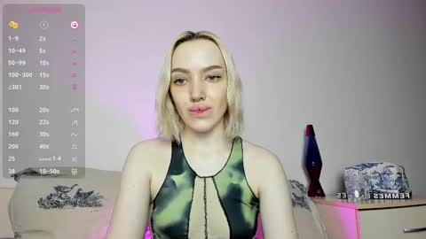 Snapshot of cherylmason chatting on February 2025 10:09:01 PM Cheryl online show from February 2025 10:09:01 PM