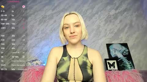 Snapshot of cherylmason chatting on December 2025 11:44:01 PM Cheryl online show from December 2025 11:44:01 PM